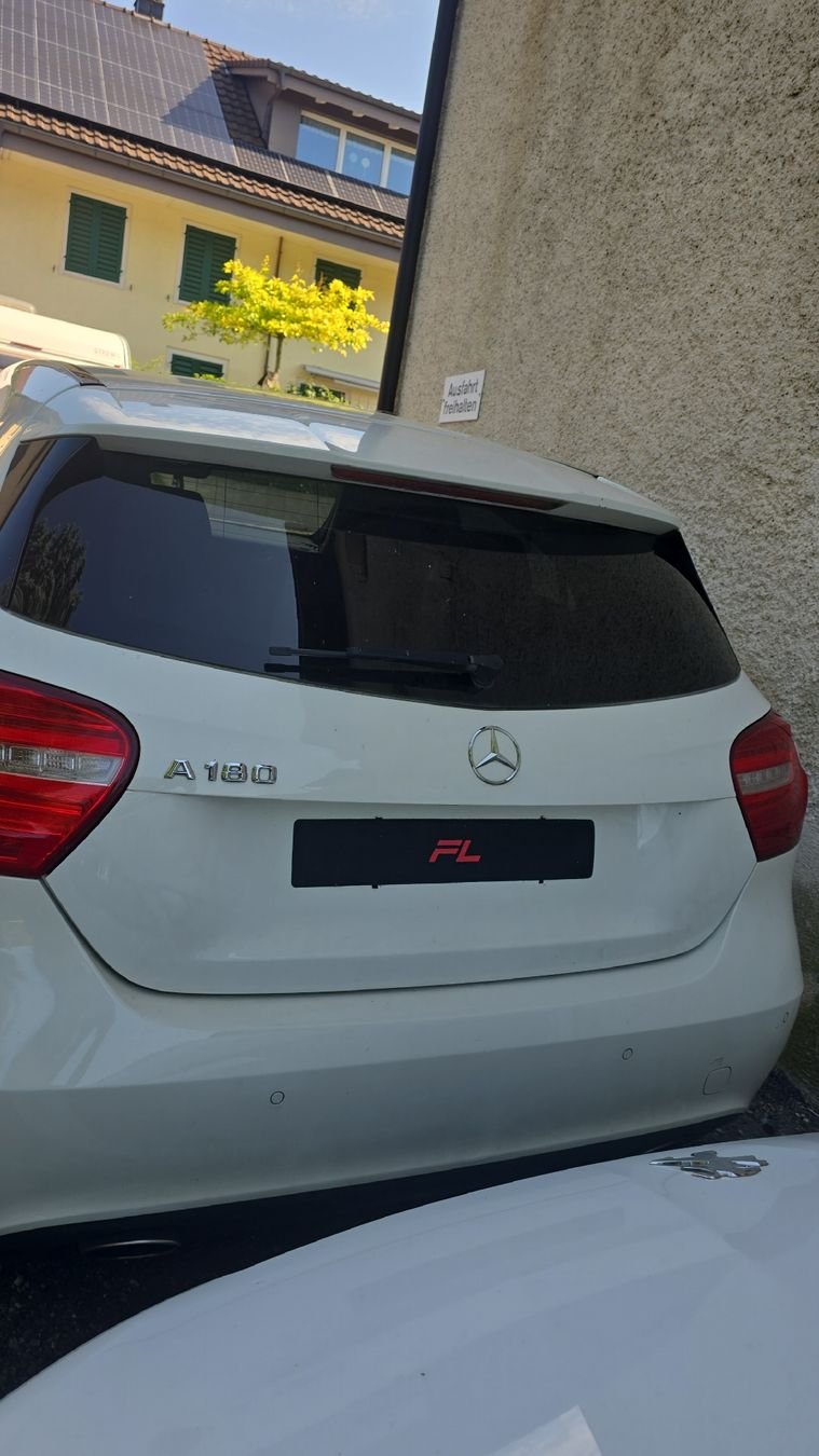 Mercedes-Benz Autos: Mercedes-Benz   A180 – Gebraucht aus Hägglingen von Natascha.O 3