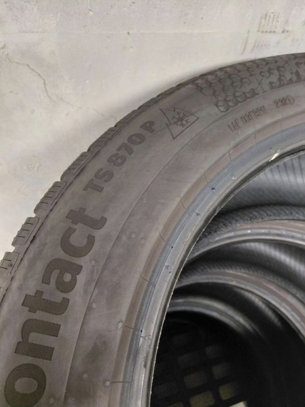 Tutti pezzi di ricambio auto: Winterreifen Conti – Usato da Bassersdorf venduto da tinaPA 1