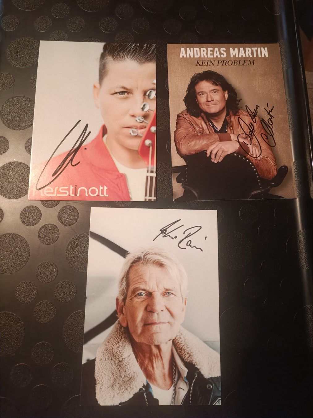 Autographes: Musik - 3x handsignierte Autogrammkarten - Set – D'occasion à Menziken par Artographs