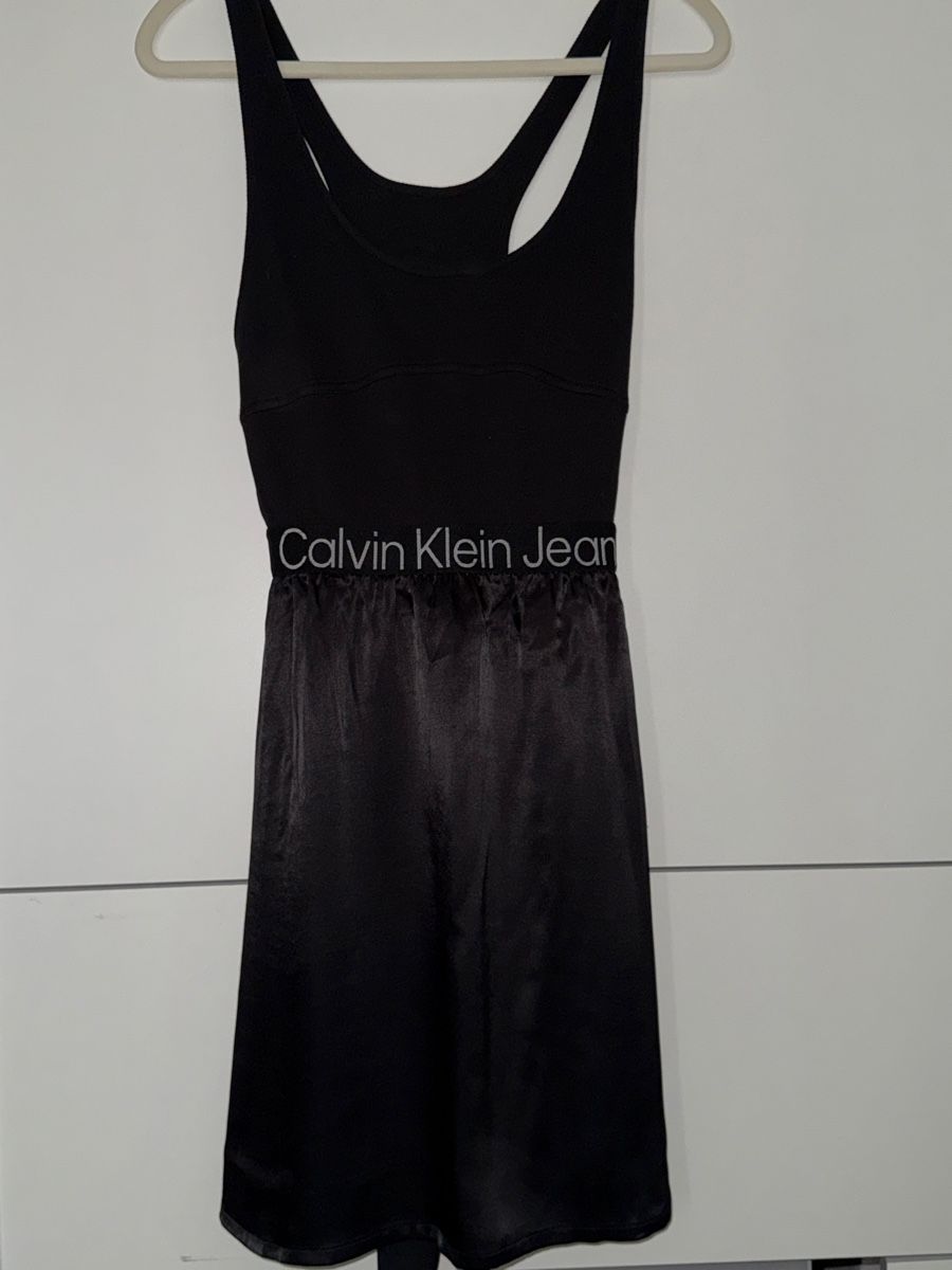 Calvin Klein Kleider: Calvin Klein Kleid schwarz Grösse M  – Neu (gemäss Beschreibung) aus Schlieren von kle_dis