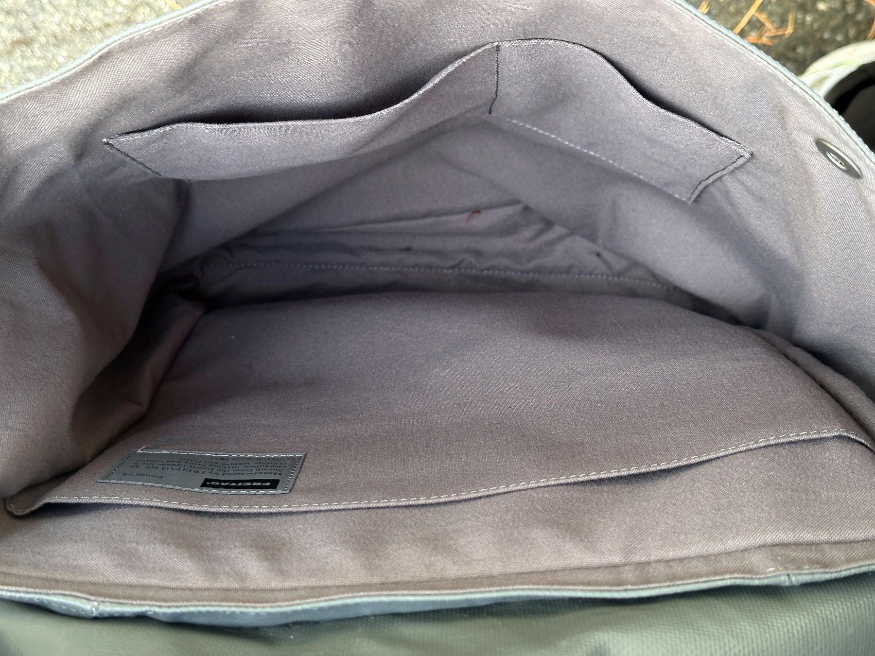 Freitag Zaini: Freitag R522 Tschingel, NEU! – Nuovo (secondo la descrizione) da Basel venduto da Trip_7 2