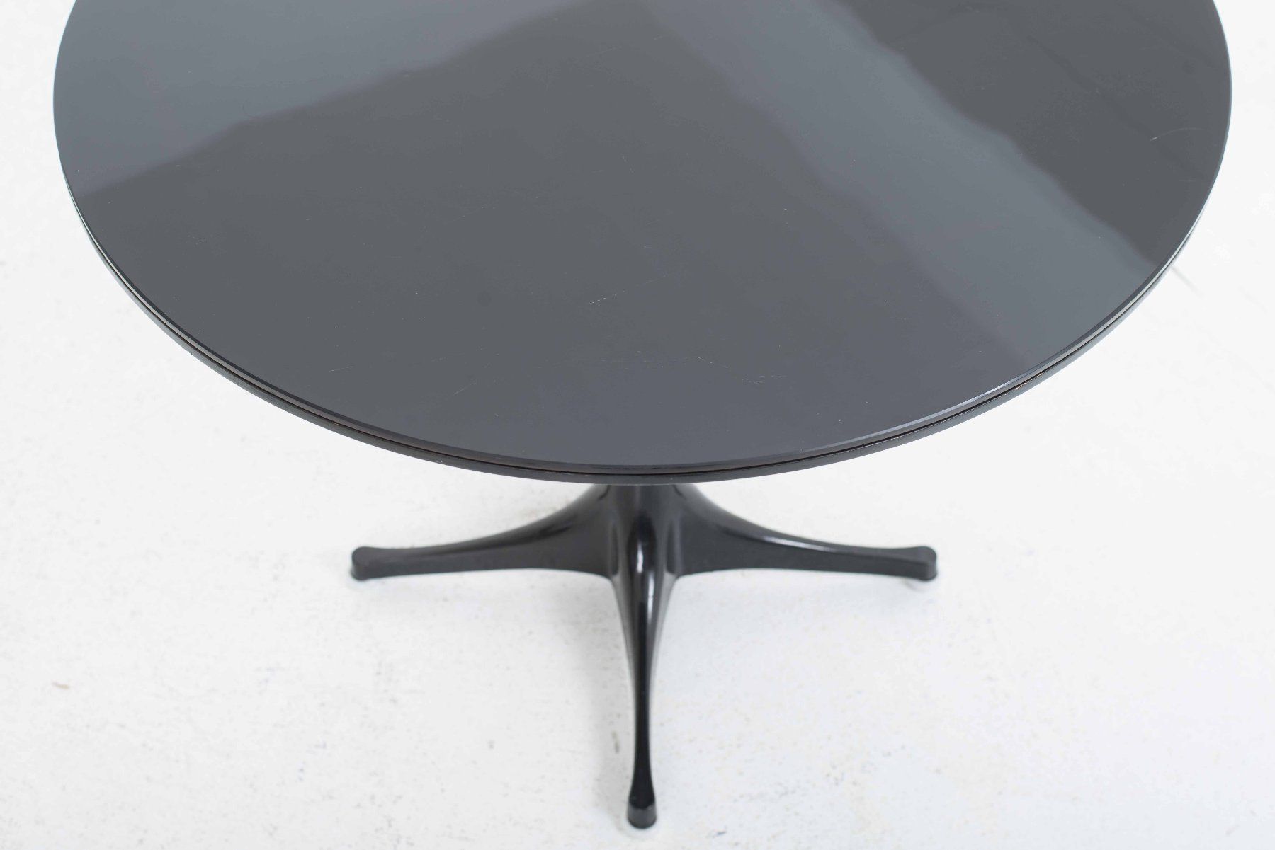 Vitra Tavoli: Vitra Pedestal Table Couchtisch von George Nelson – Usato da Zürich venduto da STUZH38 4