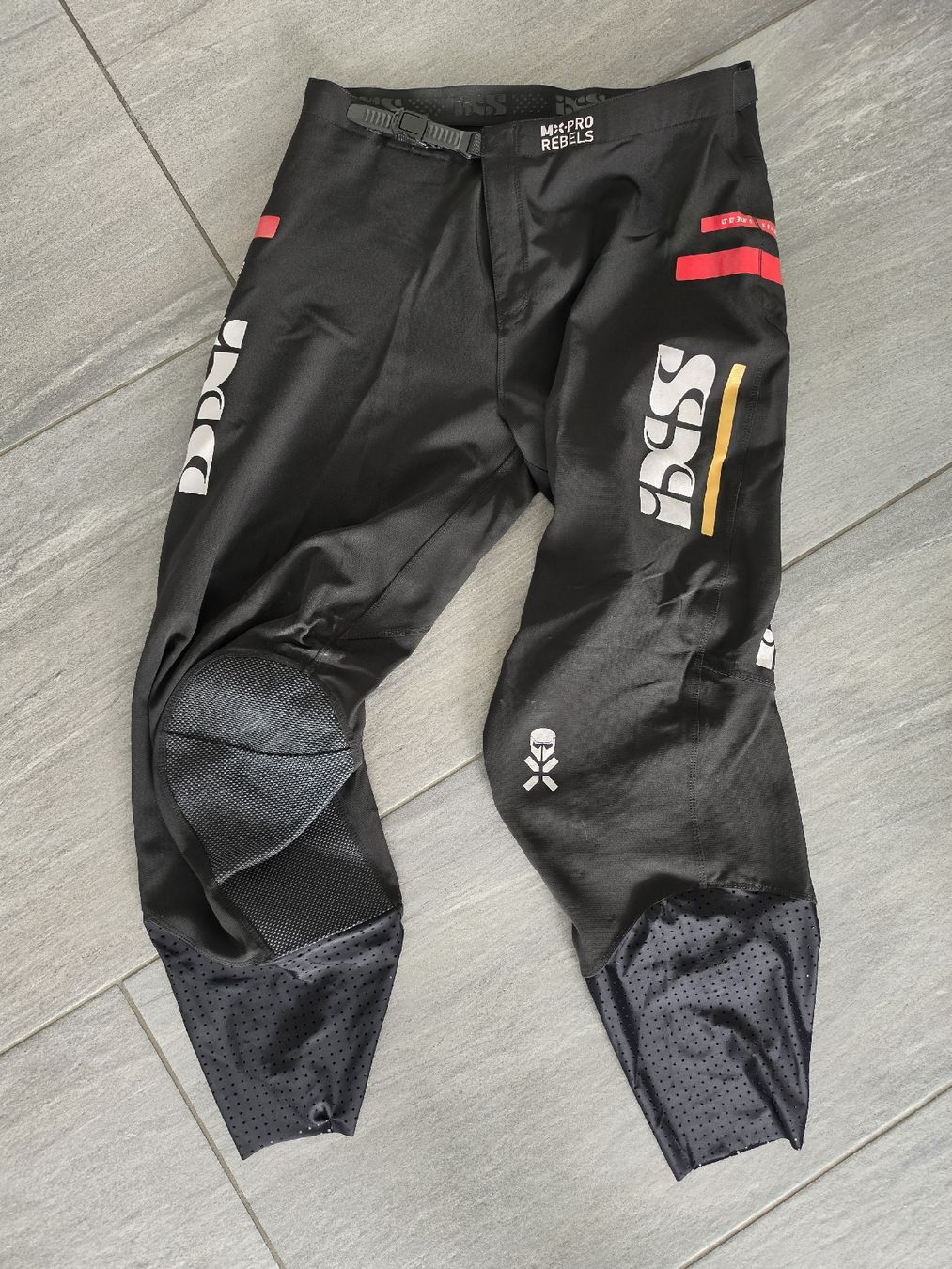 IXS Pantaloni: IXS Crosshose Gr.34 – Usato da Merenschwand venduto da ___niggi___