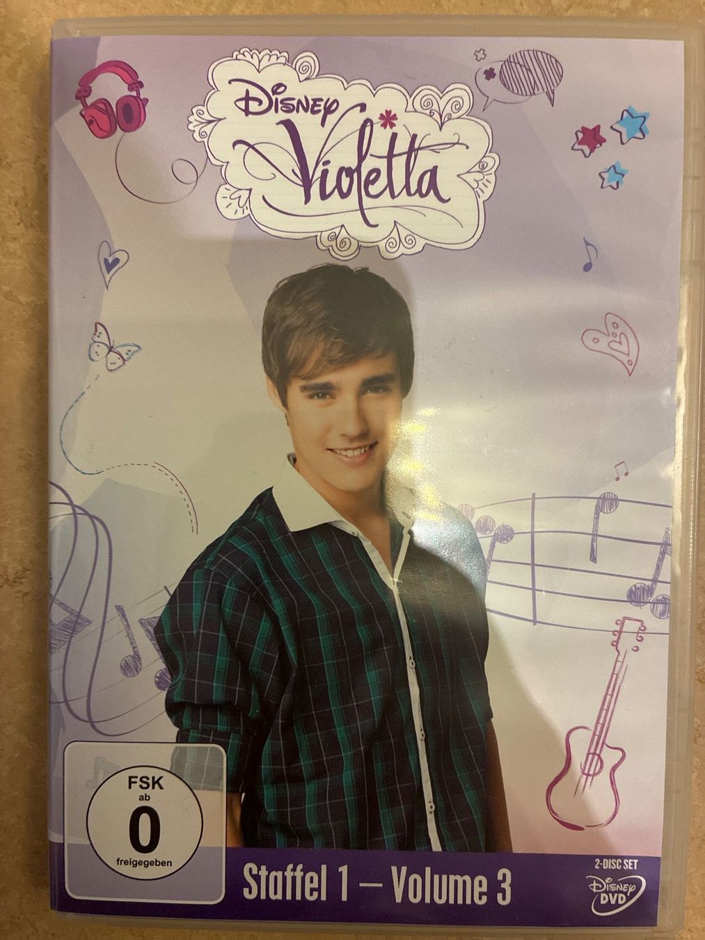 Tous les DVDs: 6 DVDs- Violetta Staffel 1, Volume 1-3 – D'occasion à Guntershausen par Gloominati 5