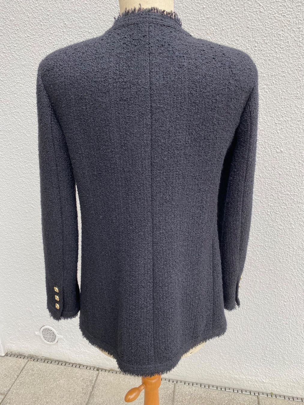 Chanel Giacche: Chanel Jacke schwarz CH 40 – Usato da Langenthal venduto da mariquita 2
