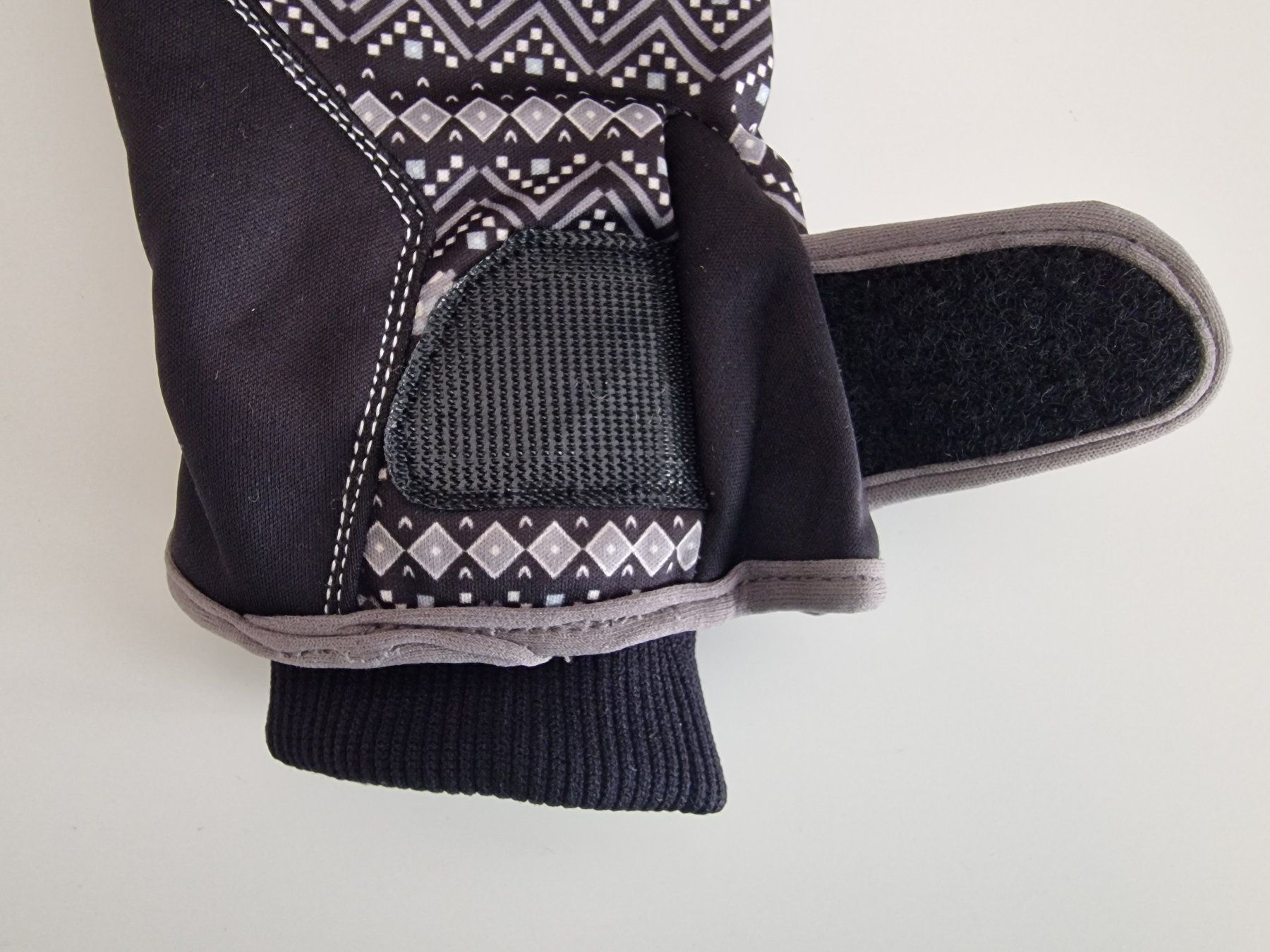 Handschuhe & Handstulpen: Steeds Winterreithandschuhe Gr. L mit Fleecefutter – Gebraucht aus Zürich von Sumsum80 7