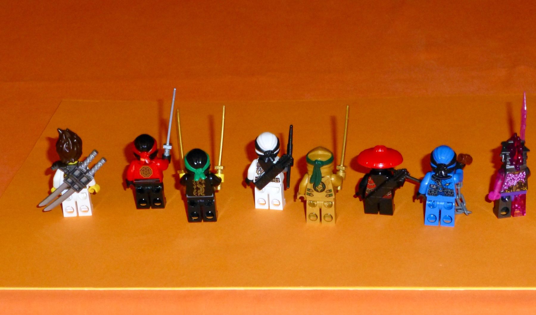 Lego Giocattoli: Lego Ninjago / 8 Minifiguren plus Waffen – Usato da Langnau am Albis venduto da Maugli 3