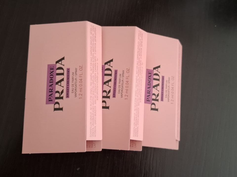 Prada Profumi & Eau de Toilette: Prada Paradoxe Sweet Chemistry 2026 muster – Nuovo e nell'imballaggio originale da Flums venduto da Inna77 2