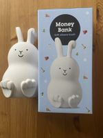 Adorable tirelire lapin blanc doux parfait pour l'hiver 🐰
