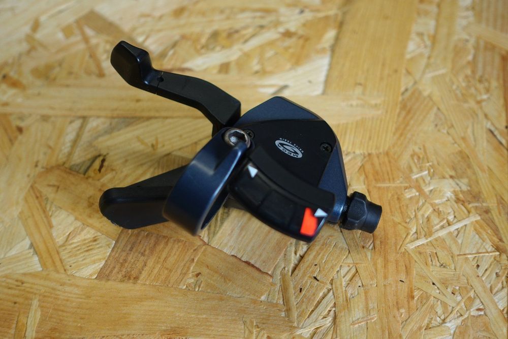 Schalthebel Shimano Deore LX links für 3Fach Umwerfer Kaufen auf Ricardo