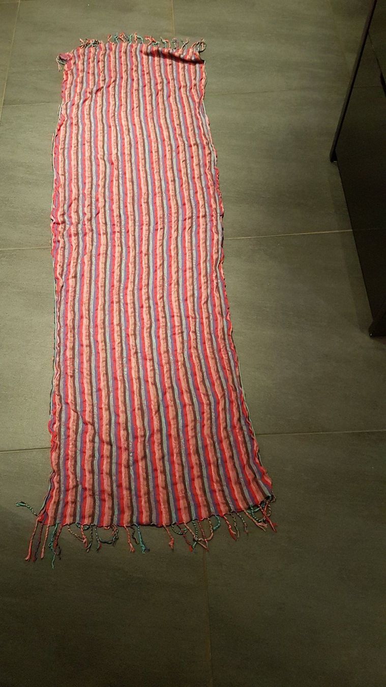 Foulard & Sciarpe: Halstuch / Strandtuch / Wandschmuck – Nuovo (secondo la descrizione) da Grossaffoltern venduto da Sanchi 1