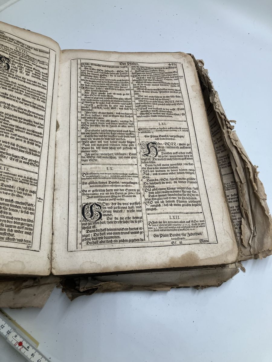 Libri: Antike Bibel – Usato da fribourg venduto da Retroverso 4