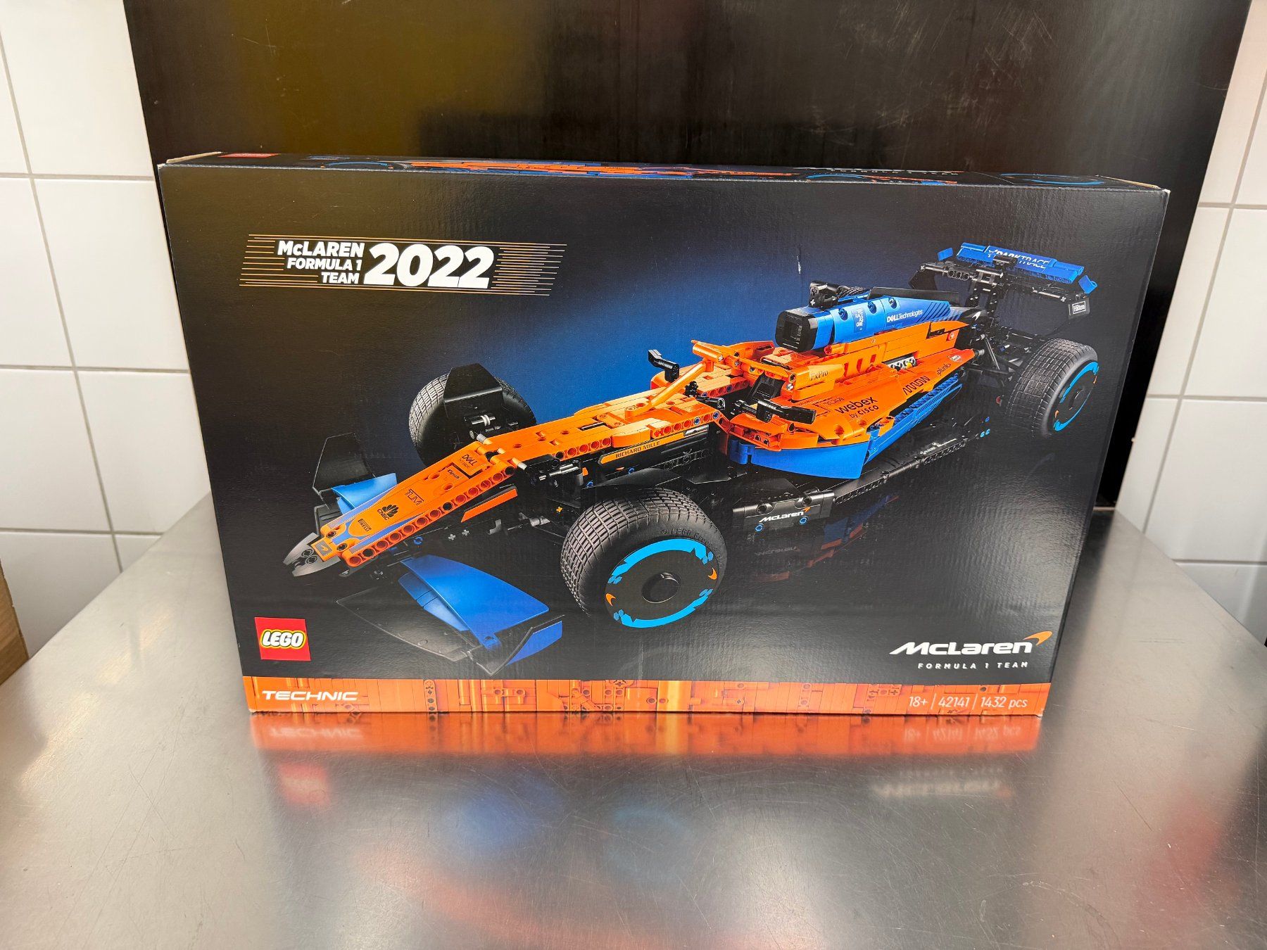 Lego Kit di costruzioni: LEGO-TECHNIC-42141-MCLAREN TEAM 2022 – Nuovo e nell'imballaggio originale da Frick venduto da RC2367