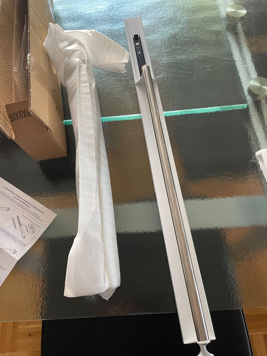Garderobe: Ausziehbare Kleiderstange – Neu und originalverpackt aus Bellach von fredizimmermann 1