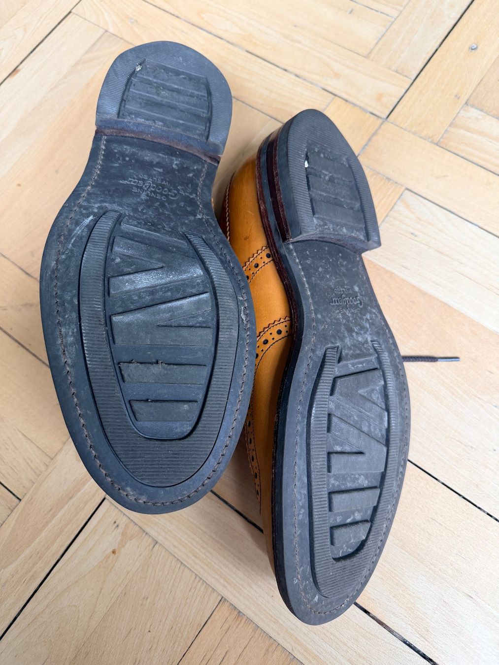 Loake Scarpe da uomo: Souliers anglais Loake – Usato da nidau venduto da lupetto777 4