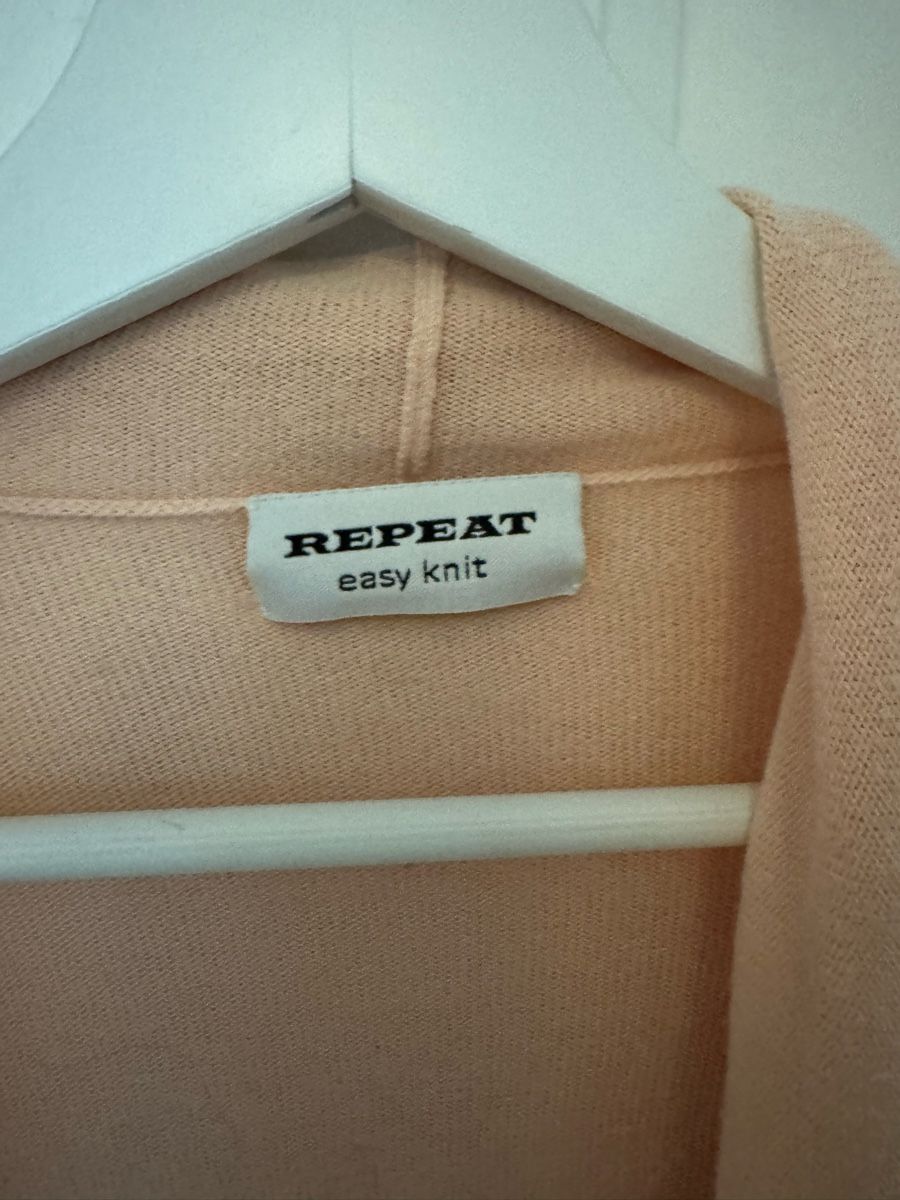 Repeat Giacche: REPEAT Easy Knit Strickjacke aprikosenfarben S-M – Usato da Zürich venduto da 411osmanbey 3