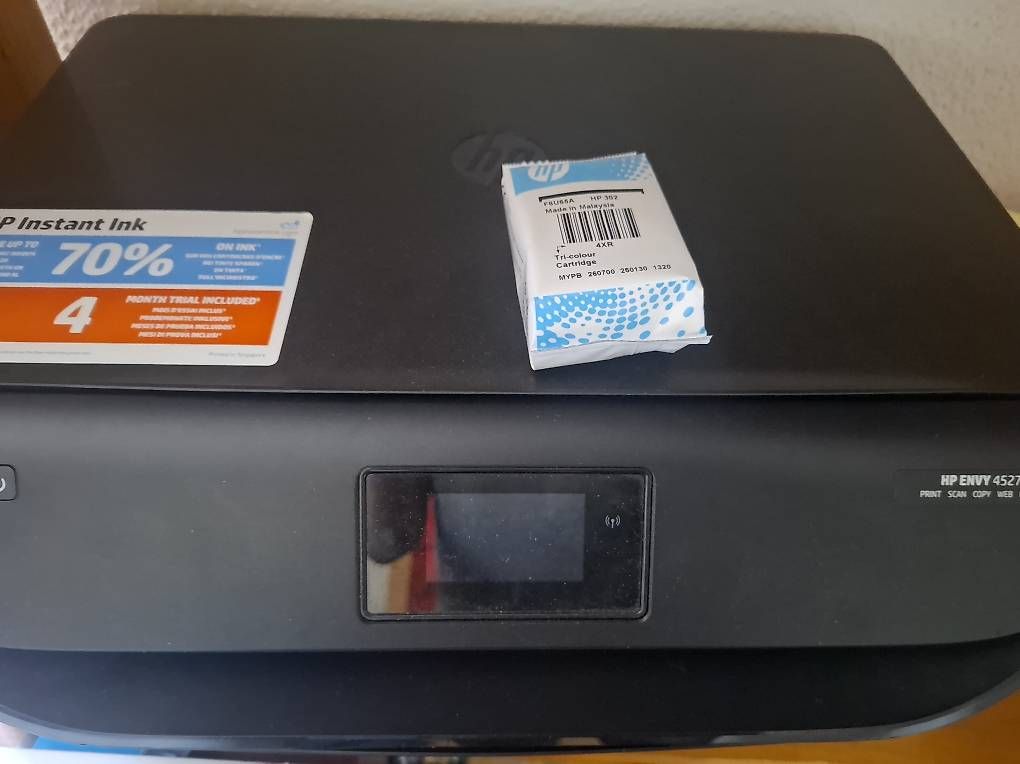 Hewlett Packard Drucker: Drucker HP Envy 4527 – Gebraucht aus Wäldi von Fergiu