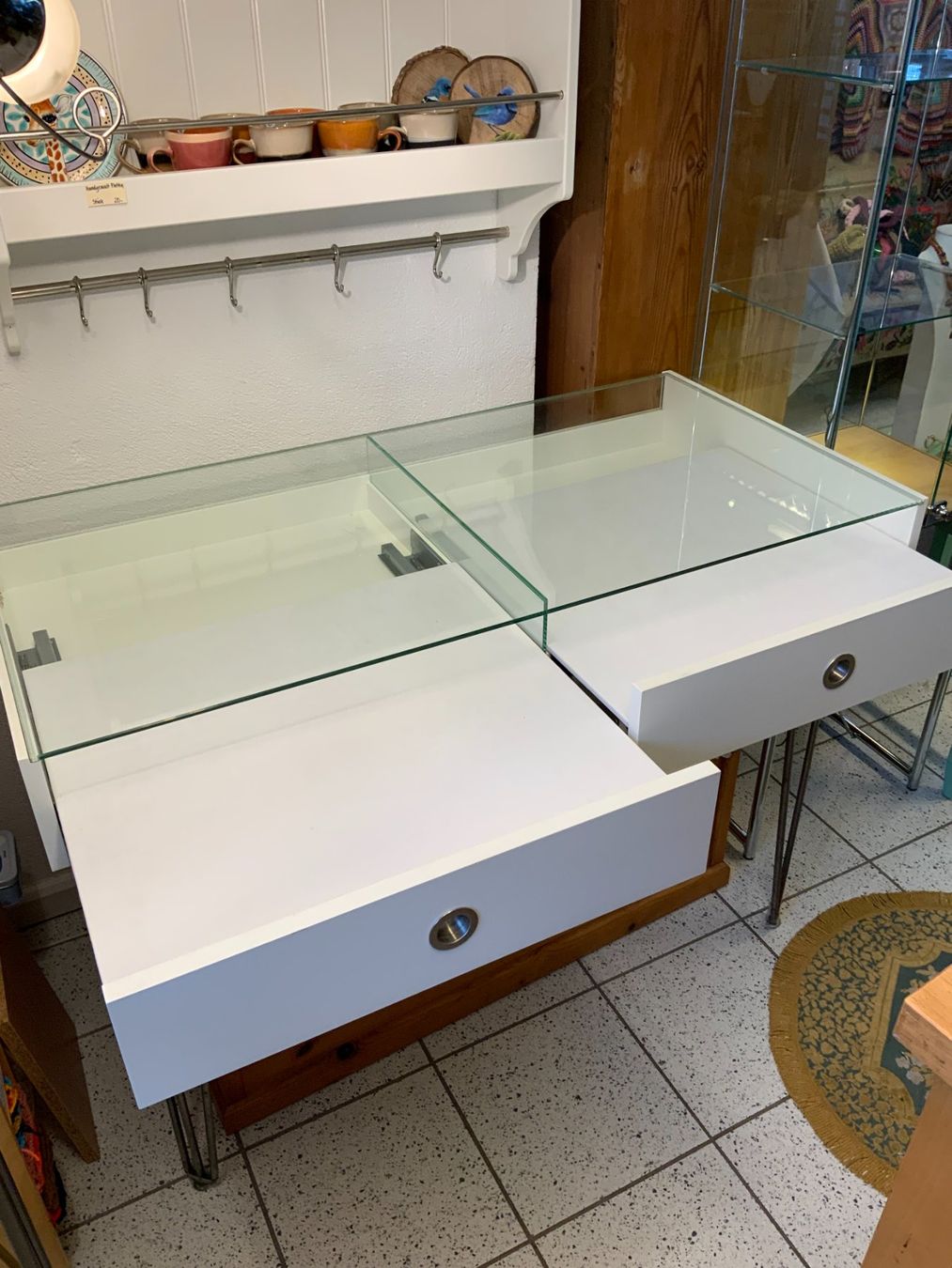 Vetrine: Glas Schmuck Vitrine / Display Aufsatz mit 2 Schubladen – Usato da Meilen venduto da Zen25 2