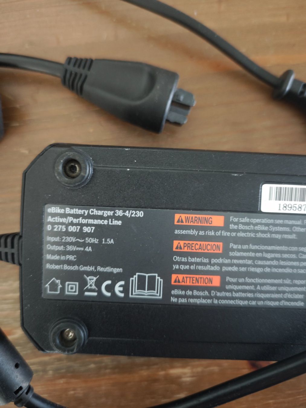 Bosch Chargeurs: Bosch Ladegerät für E-Bike – D'occasion à Chur par Edina1994 5