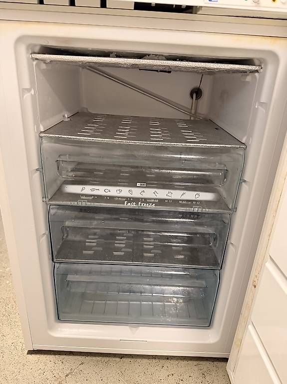 Congelatori: Tiefkühlschrank – Usato da Bern venduto da and_6gfv 1