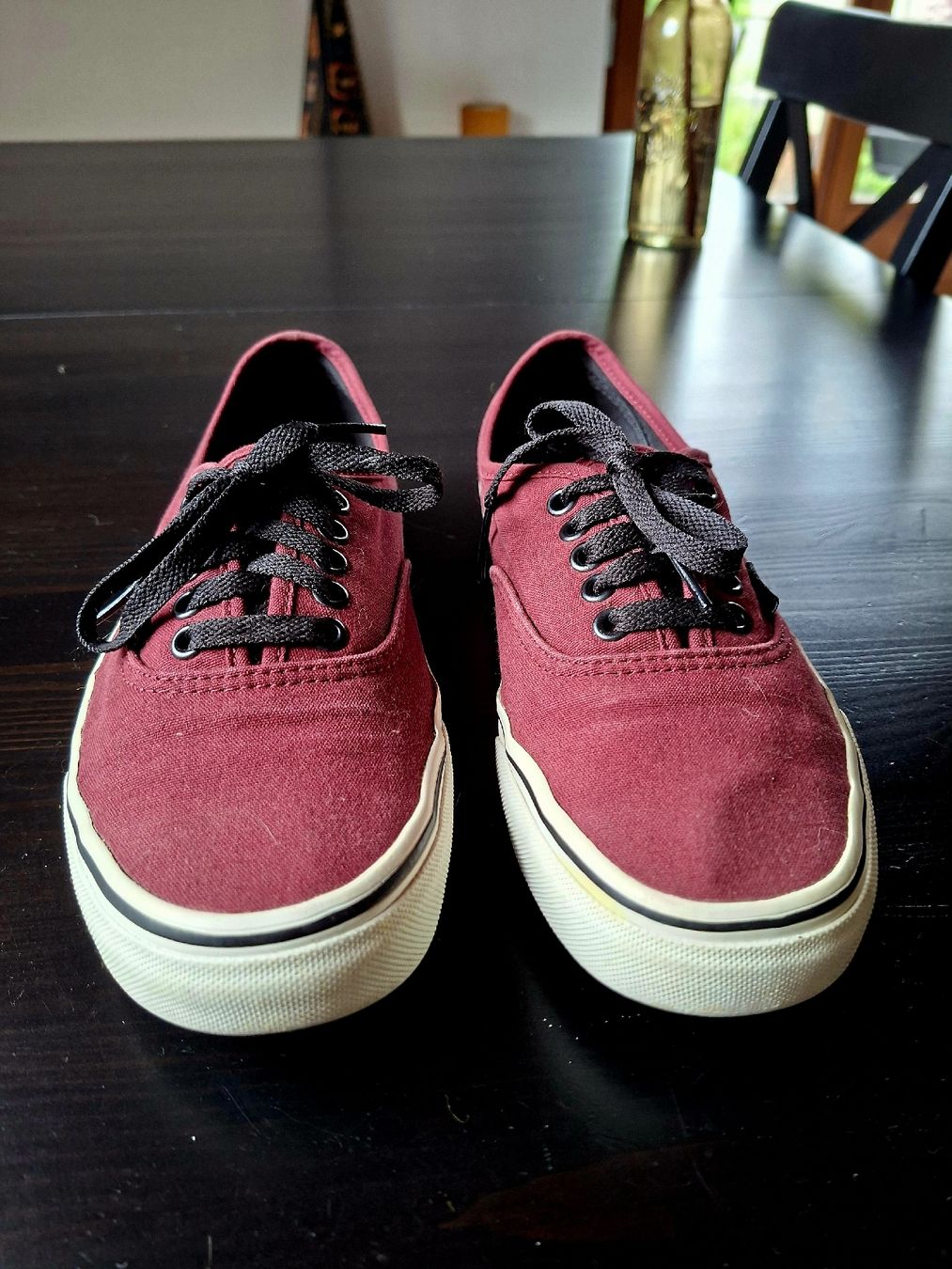 Vans Scarpe da uomo: Vans bordeau 38.5 – Usato da Delémont venduto da Camille.Henzelin