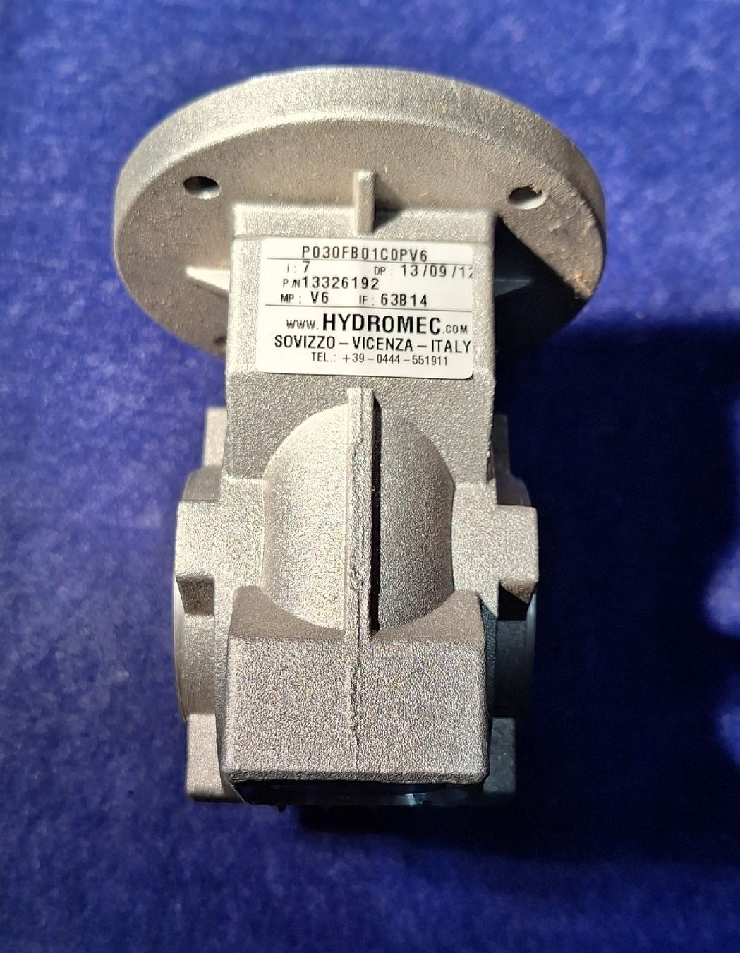 Motoren: Hydromec reducteur de vitesse P030FB01COPV6 neuf – Neu (gemäss Beschreibung) aus Bussy FR von 023