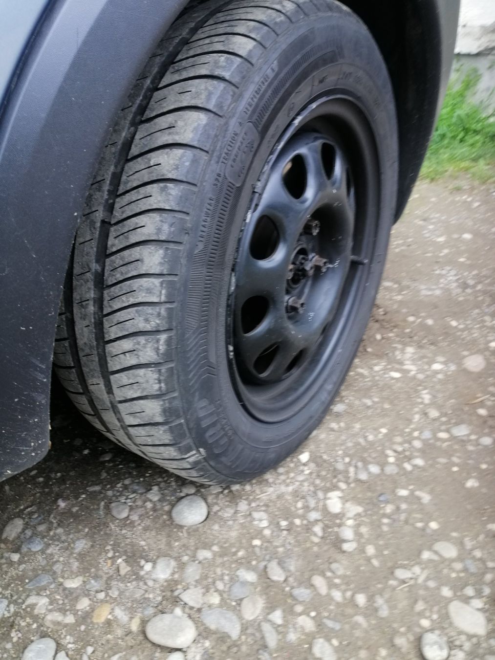 Volkswagen Cerchioni: wv golf felgen mit pneu – Usato da Basel venduto da scl63 4