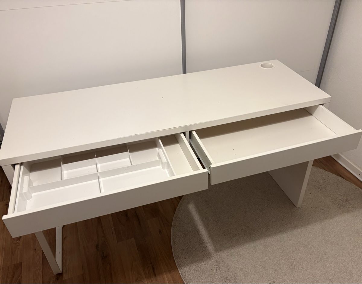 Scrivanie: Schreibtisch IKEA Micke Serie – Usato da Müllheim Dorf venduto da ldh 2