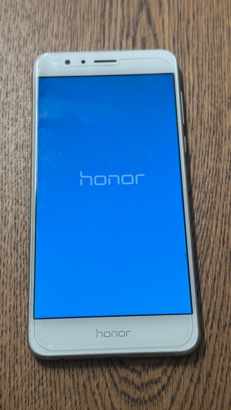 Huawei Handys / Smartphones: HUAWEI Honor 8 weiss – Gebraucht aus Würenlos von Starceve 3
