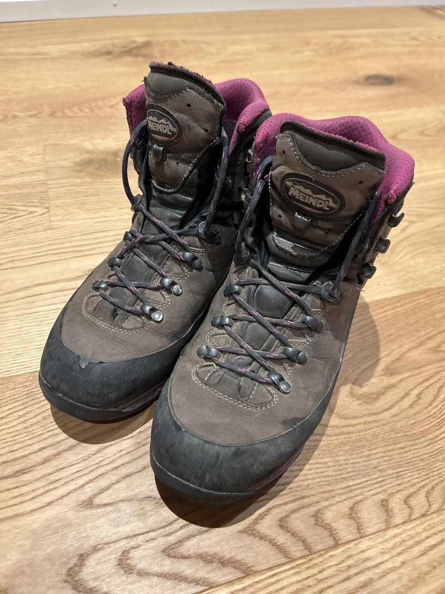 Meindl Scarpe da donna: Meindl Wanderschuhe – Usato da Brunnen venduto da lor_mgw5
