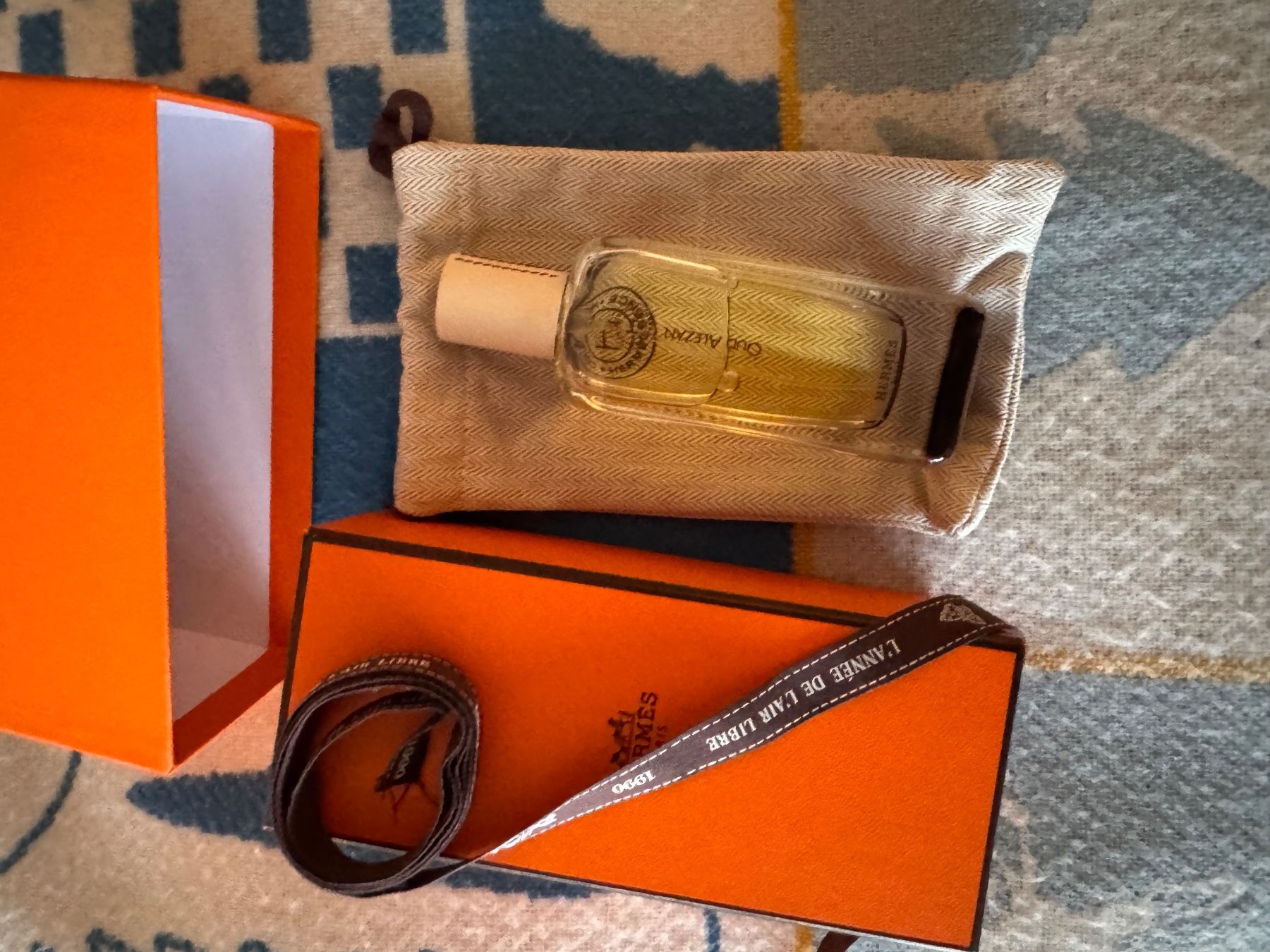 Hermès Profumi & Eau de Toilette: Hermès Oud Alezan 100ml neuf – Nuovo e nell'imballaggio originale da Genève venduto da Allisgood 2