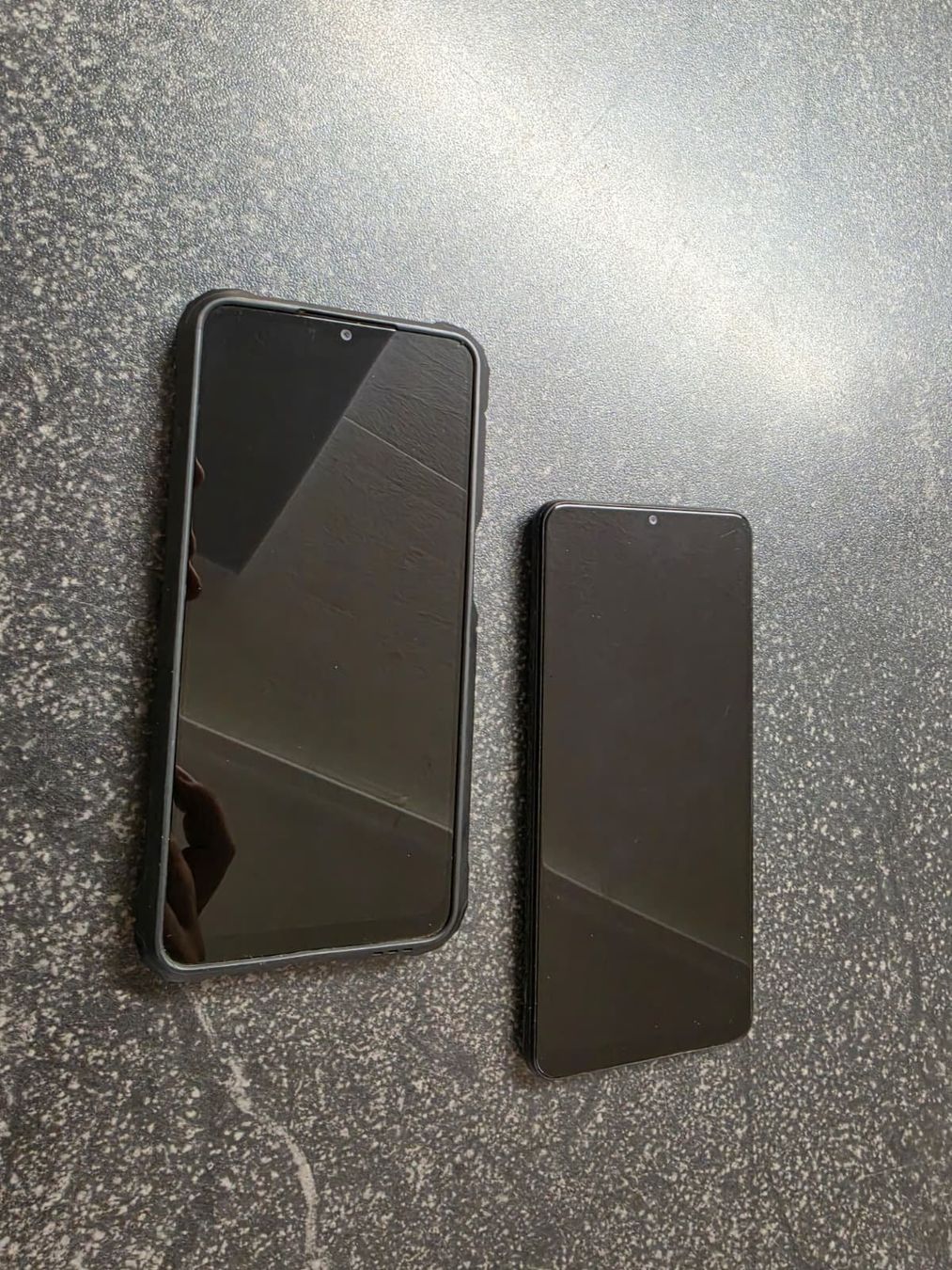 Samsung Telefoni cellulari / Smartphones: Samsung Galaxy A12 Set ab 1.- CHF – Usato da Bergdietikon venduto da Calonder_Parts_GmbH 2