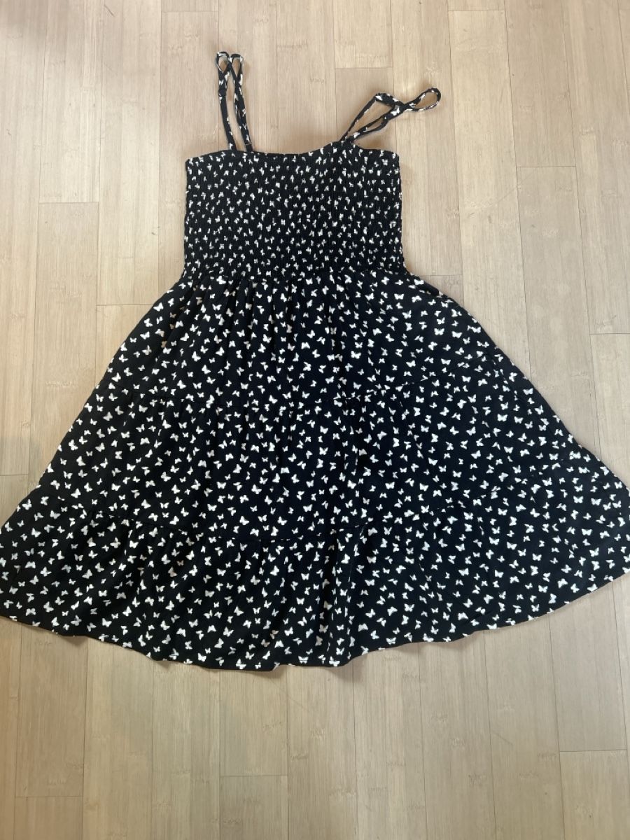 Vestiti & Gonne: Schwarzes Sommerkleid mit Muster – Usato da Benken ZH venduto da Schaf108