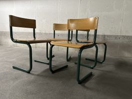 12xFreischwingerstühle FM 622