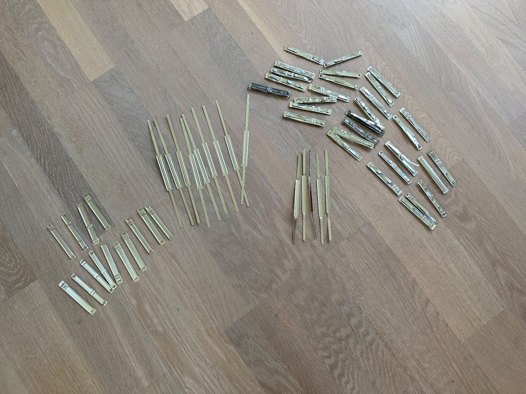 Raccoglitori: 44 Heftverschlüsse Metall – Nuovo (secondo la descrizione) da Münsingen venduto da Sternsaphir64