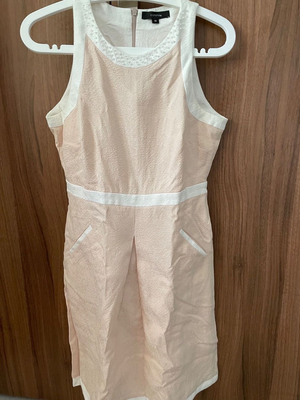 Comma Vestiti: Comma Kleid GR 36 – Usato da Wilen b. Wollerau venduto da LastChance22