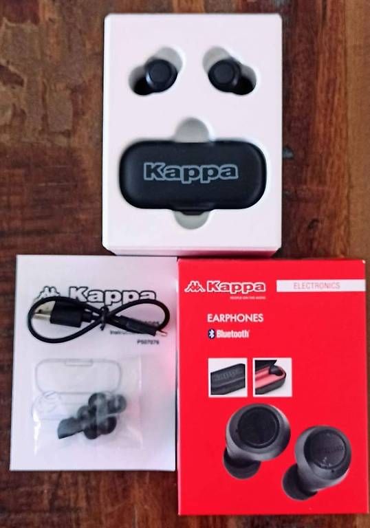 Kappa Cuffie: Kappa Kopfhörer - Neu & Originalverpackt! – Nuovo e nell'imballaggio originale da Buchrain venduto da Foggoli78