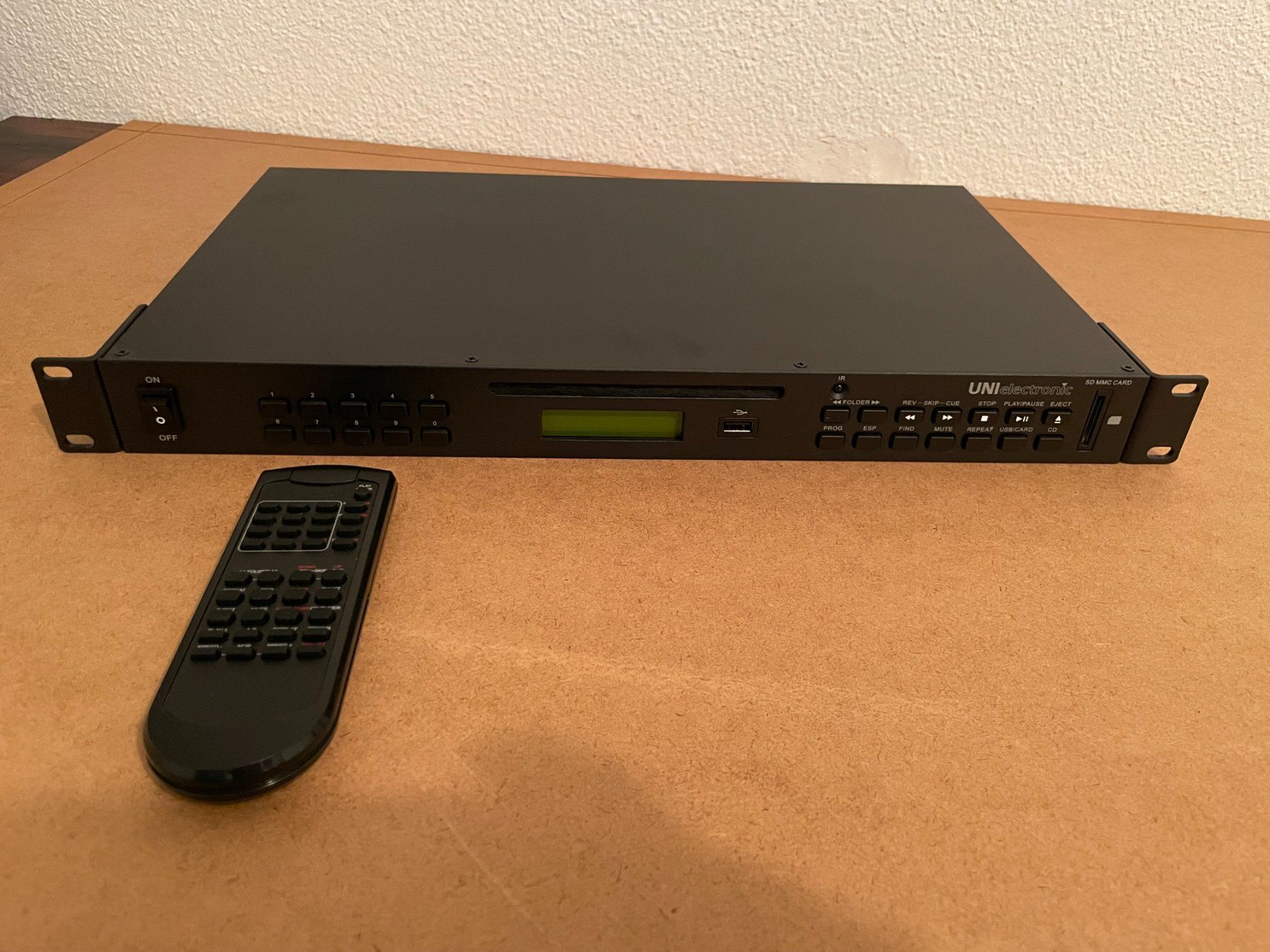 Lettore multimediale & Streamer: Profi CD USB SD Player UD1000SD – Usato da Mellingen venduto da Browser67