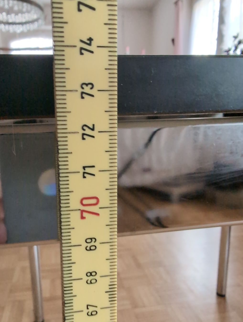 USM Tables: USM Haller Besprechungstisch 75 x 75 cm hellgrau – D'occasion à Zollikofen par Sanssouci1 3