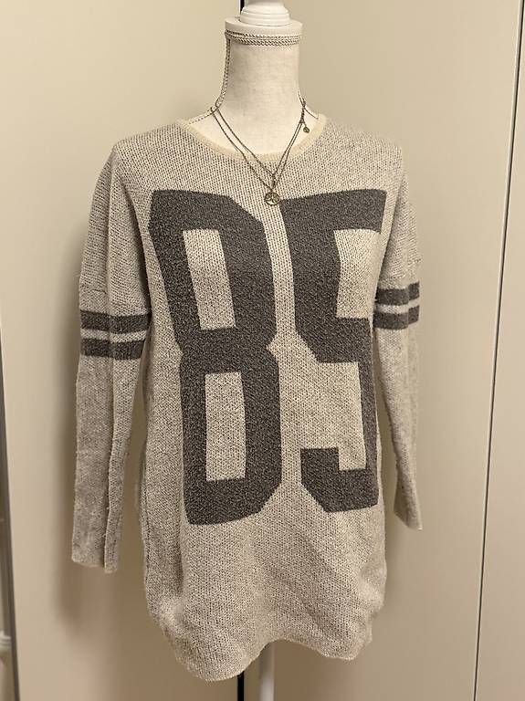 Tommy Hilfiger Maglioni & Felpe: Tommy Hilfiger Pullover Grau 36 S longpullover – Usato da Küssnacht am Rigi venduto da car_9p8w 1