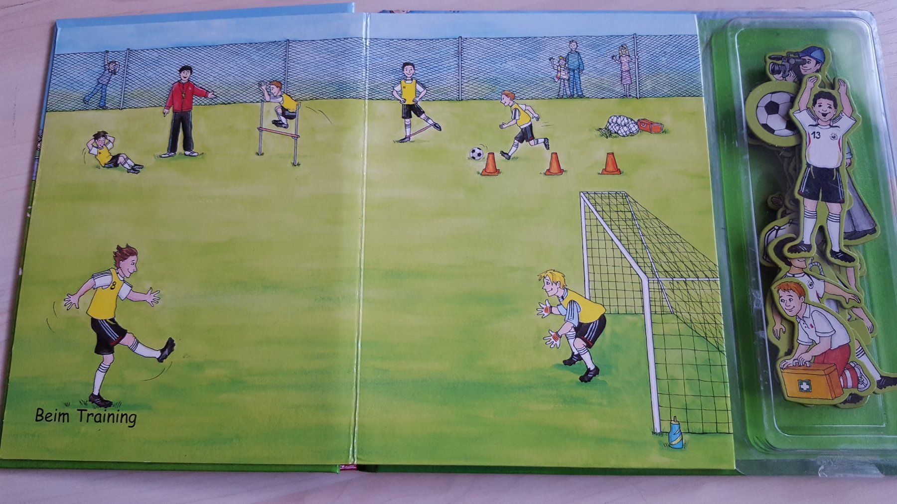 Libri: Mein Magnetbuch Fussball – Usato da Schönengrund venduto da lia_t65g 4