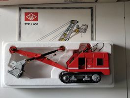 Universalraupenbagger "O & K", rot von NZG die cast 1/50