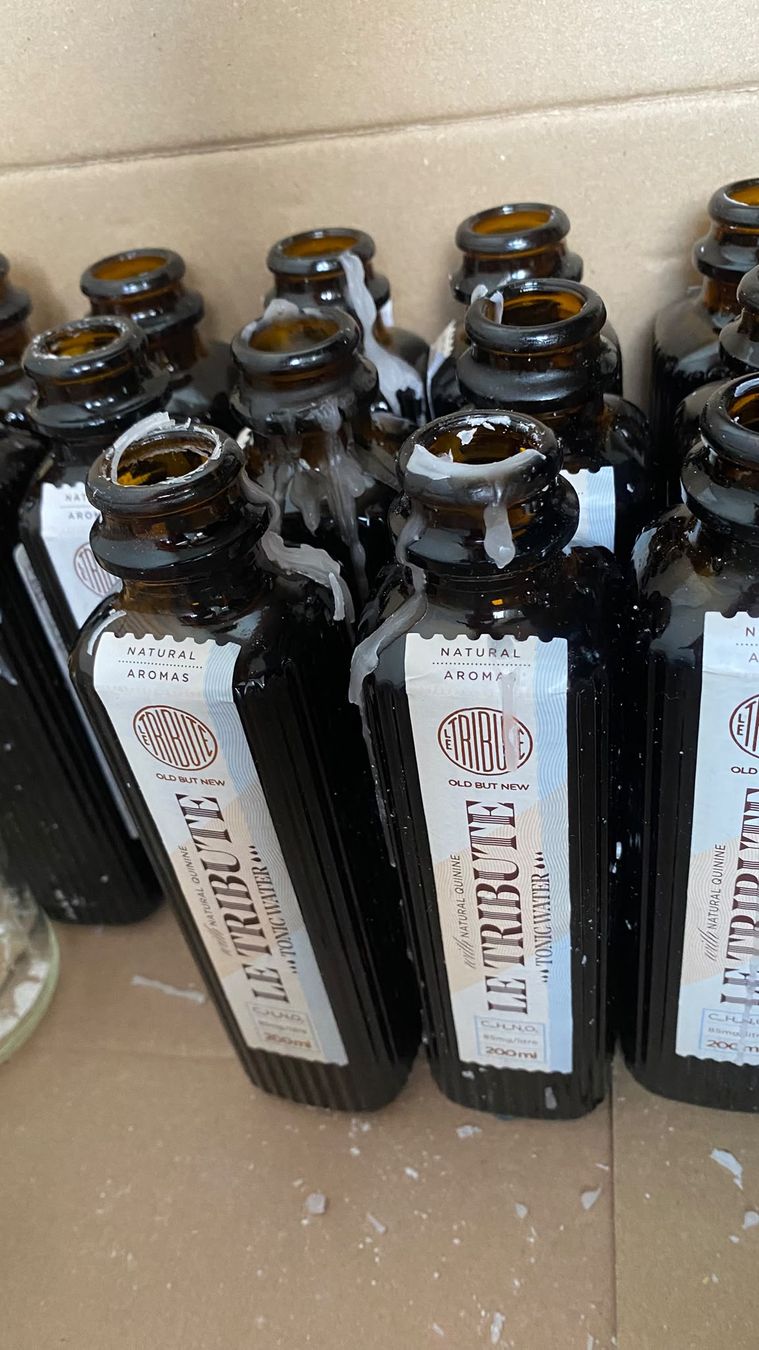Sonstiges Geschirr & Gläser: Tonic Flaschen Kerzenhalter Deko – Gebraucht aus Kriens von ann_629v 1