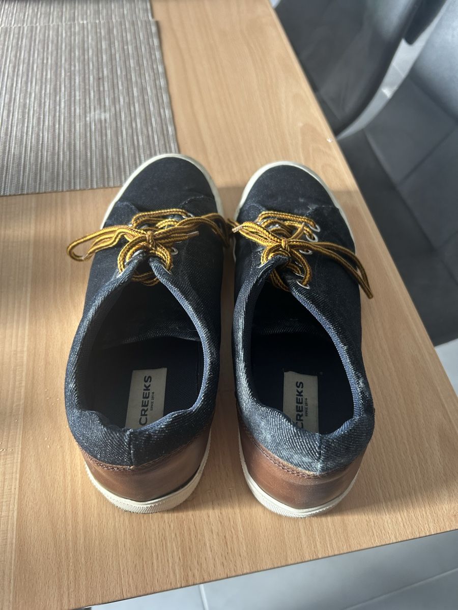 Scarpe da uomo: Chaussure en tissus – Usato da Grancy venduto da Raphaborg05