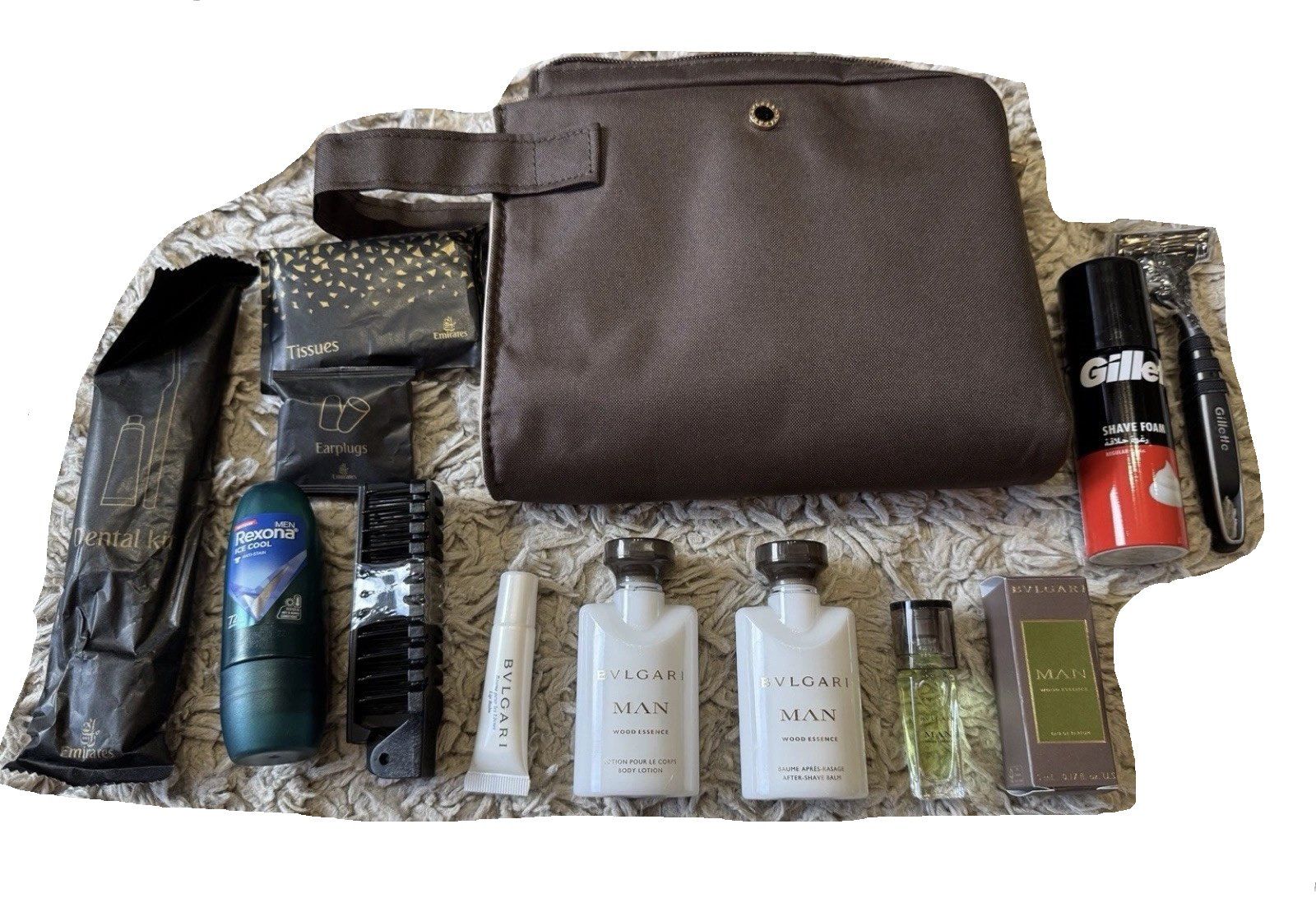 Kosmetikkoffer: Emirates Business Class Amenity Kit Men – Neu und originalverpackt aus Möriken AG von Flamingo73