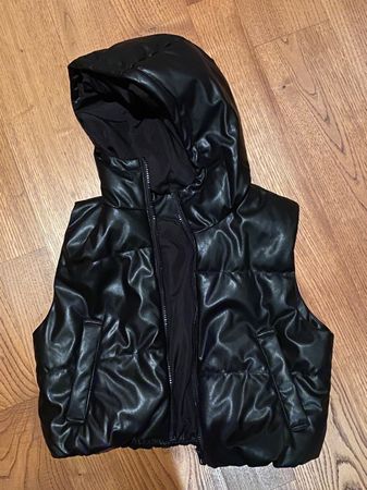 Weste / Gilet mit Kapuze, size XS