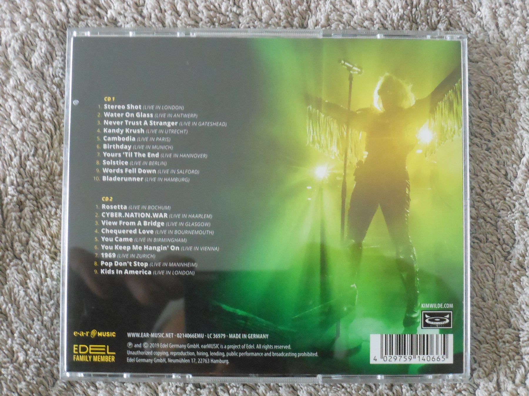 CD: Kim Wilde Aliens Live Cd Signed – Usato da Liebefeld venduto da type013 2