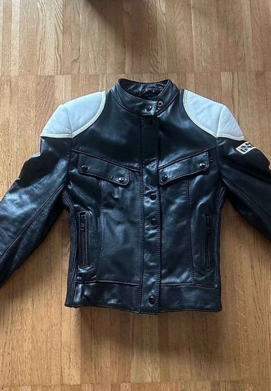 Giacche: Töffjacke / Lederjacke Damen 36 – Usato da Solothurn venduto da vog_zf8j 2