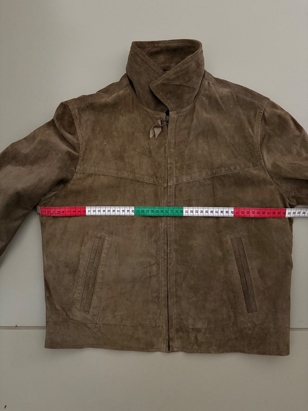 Giacche: Wunderschöne wildlederjacke von CREEKS / Veste en daim – Usato da Zürich venduto da AnnaSa 9