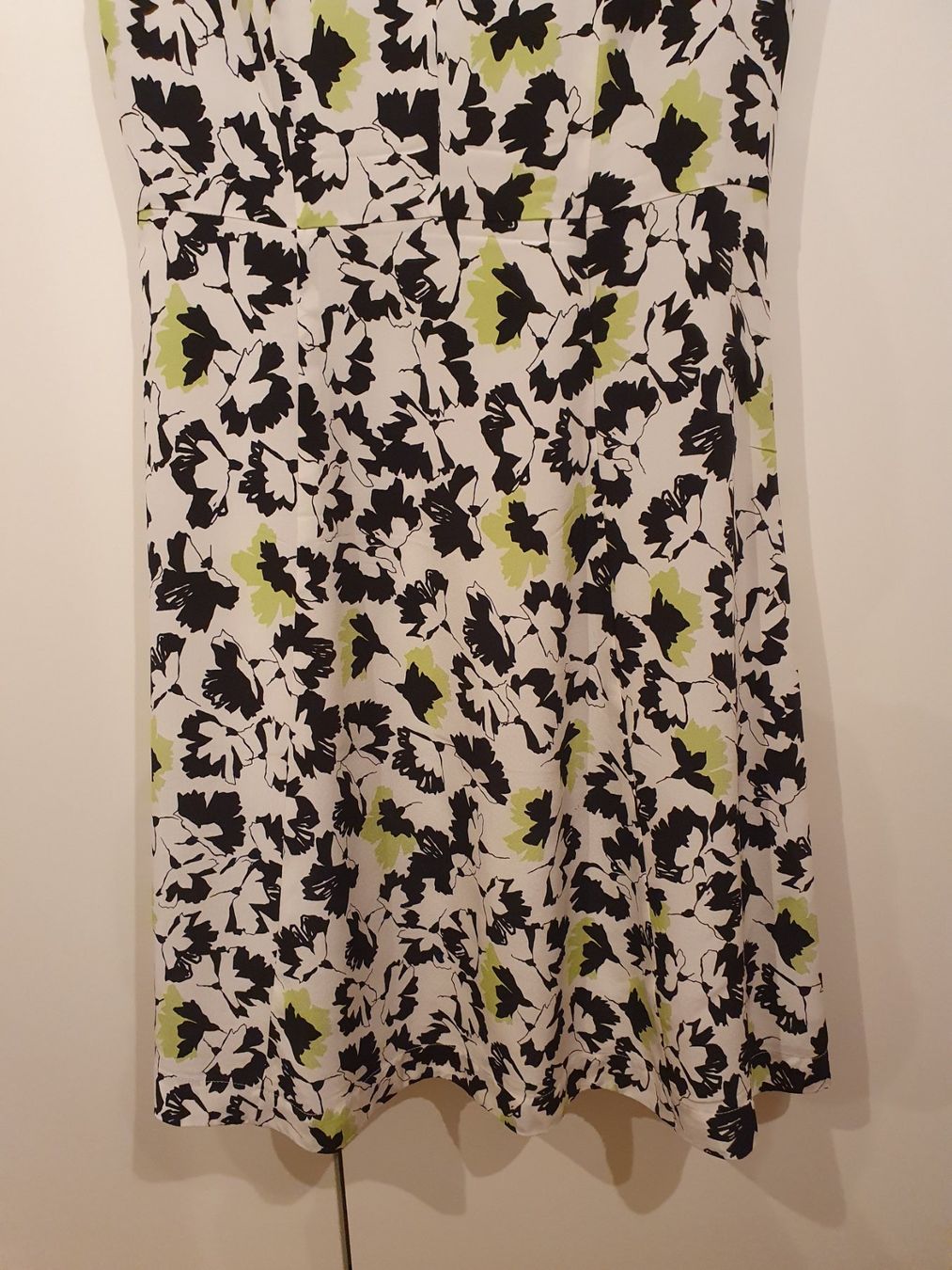 Globus Vestiti: Abendkleid, Cocktailkleid Globus Essentials, Gr. 36 – Usato da Heinrichswil venduto da sabi2809 2